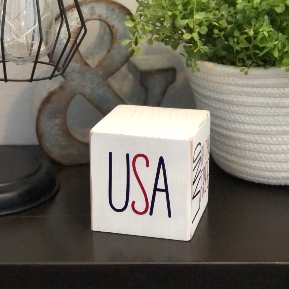 Patriotic Wood Block Decor